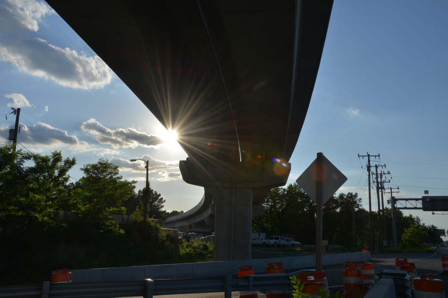 A view along the Metro’s new Silver Line looking west toward Reston from near the Dulles Toll Road in Vienna. (Jahi Chikwendiu/The Washington Post)